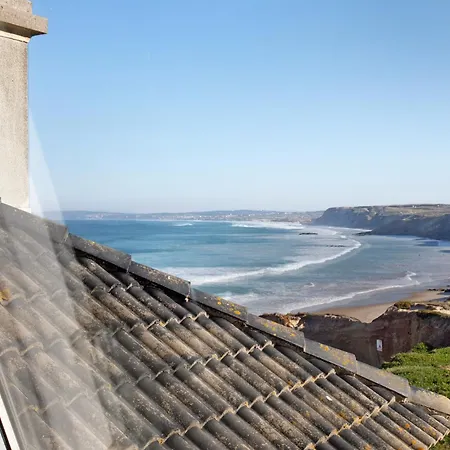 Vakantiehuis Surfcastle And Surf School Ilha de Terra