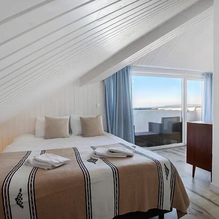 Vakantiehuis Surfcastle And Surf School *