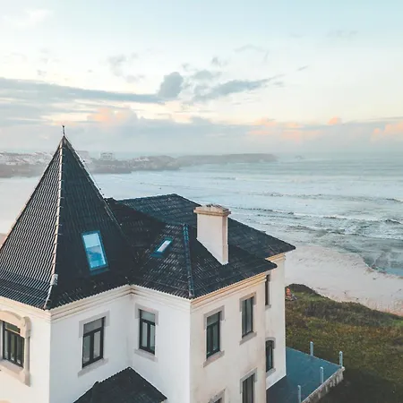 Vakantiehuis Surfcastle And Surf School Ilha de Terra